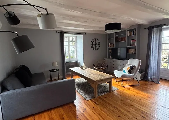 Maison De Pres De La Riviere