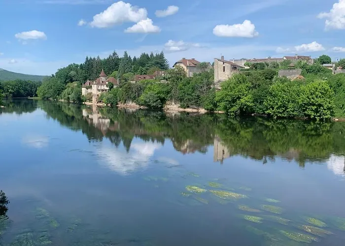 Ferienhaus Maison De Pres De La Riviere Meyronne
